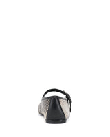 Vinica Mary Jane Flat